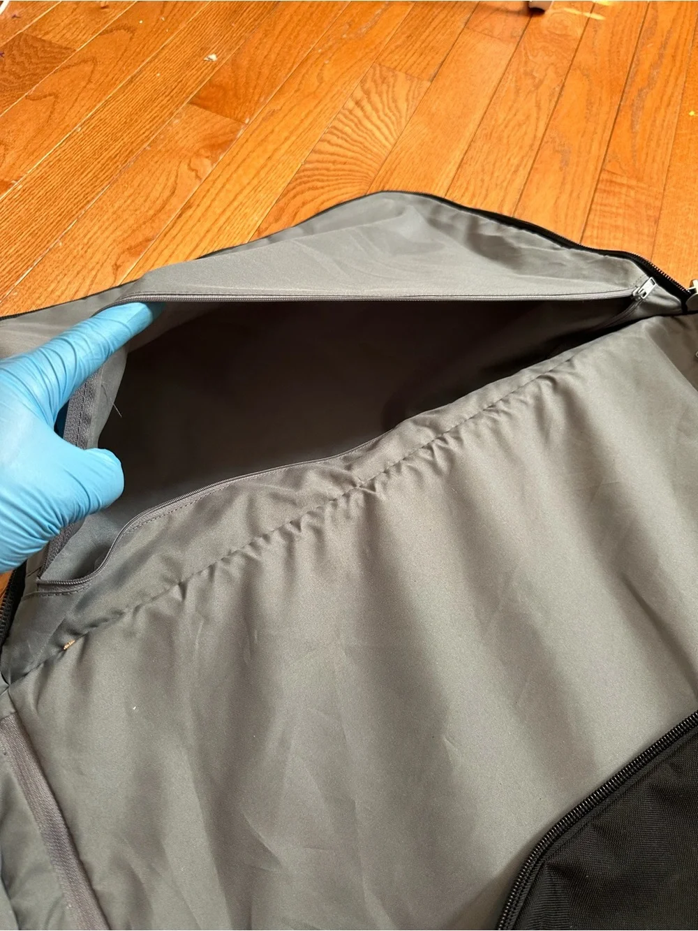 Samsonite Marc Newson Black Travel Garment Bag Suit Carrier Foldable Luggage